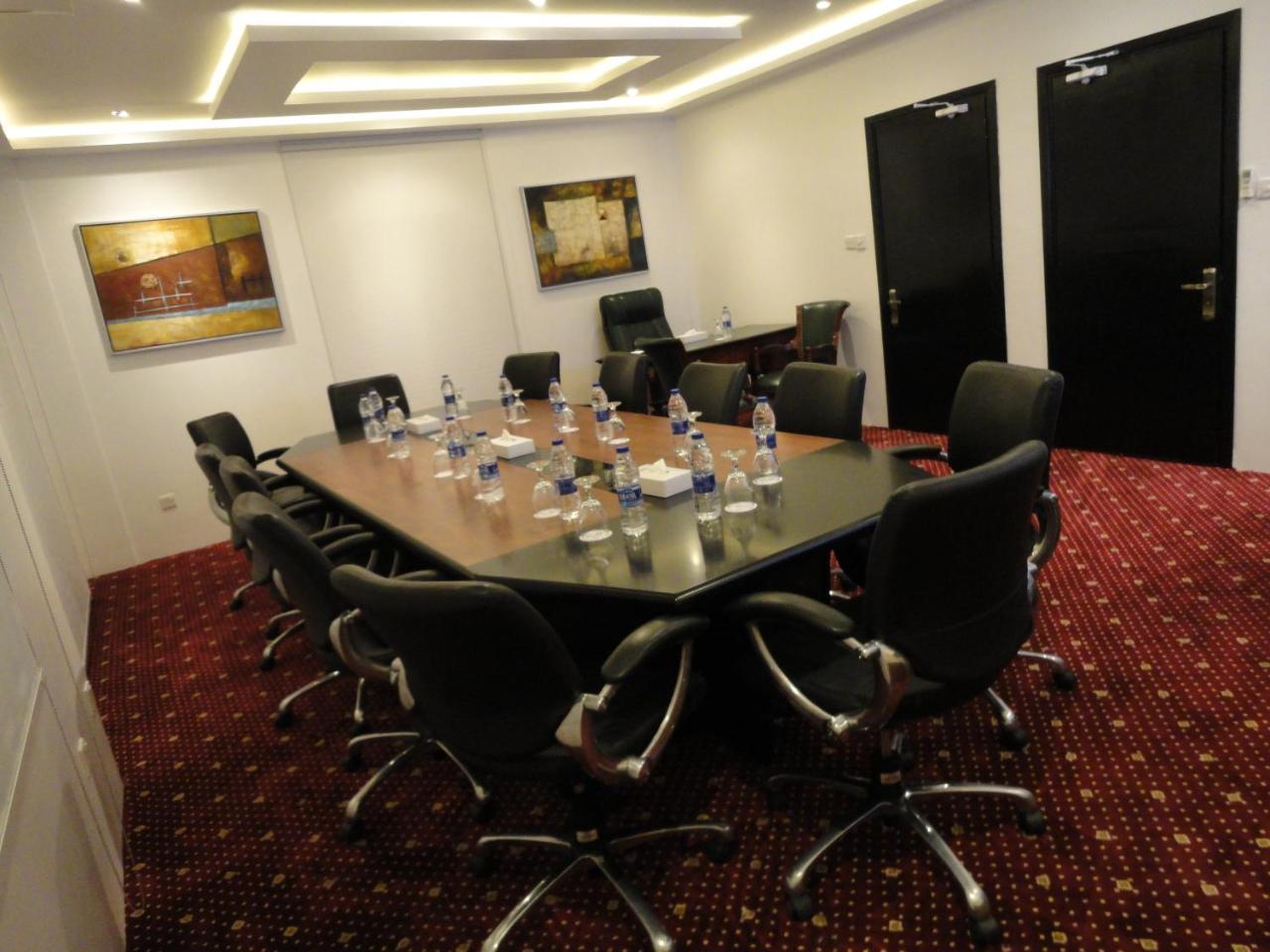 Al Andalus Plaza Hotel Manama Exterior foto